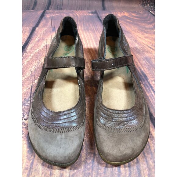 NAOT Kirei Brown Suede Leather Mary Jane Shoes Womens 39 / 8 (2e14) - Picture 2 of 10